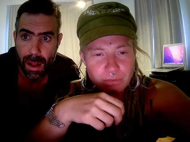 I_am_kat – webcam model profile photo Image 3