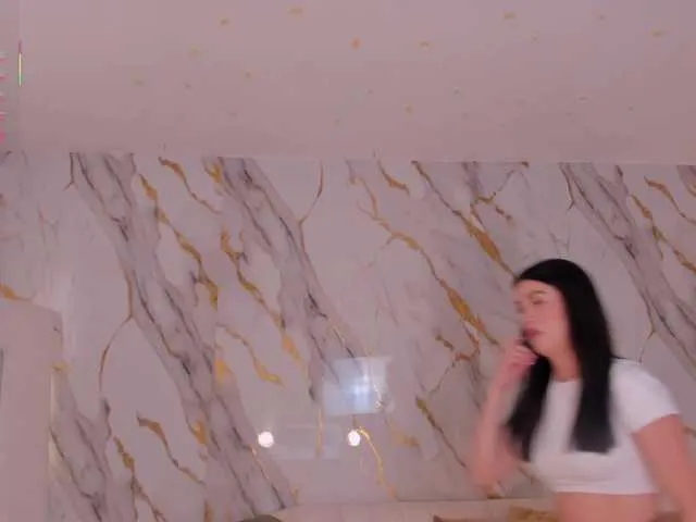 Live with hrnxyygirl on FliCam Image 19