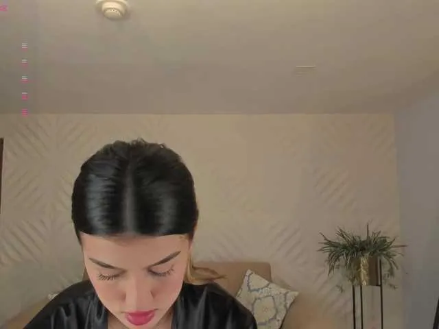 Live with hrnxyygirl on FliCam Image 3