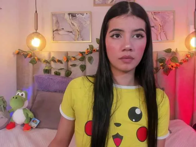 SandiSquirts – webcam model profile photo Image 9