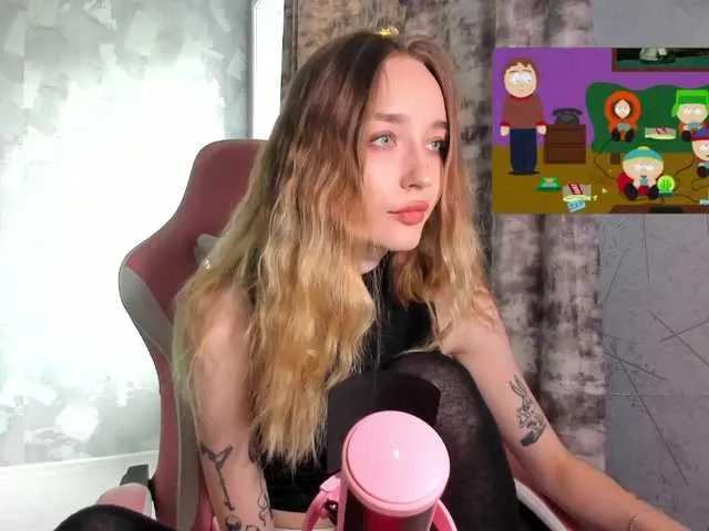 Live with Polikinesis on FliCam