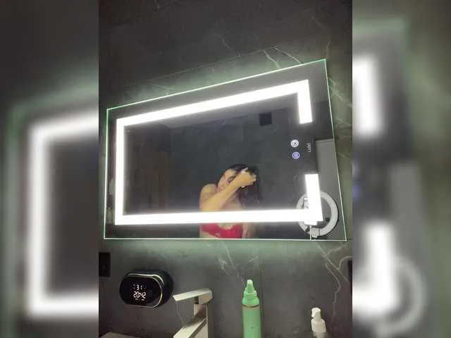 AfroditaDangelo – webcam model profile photo Image 14