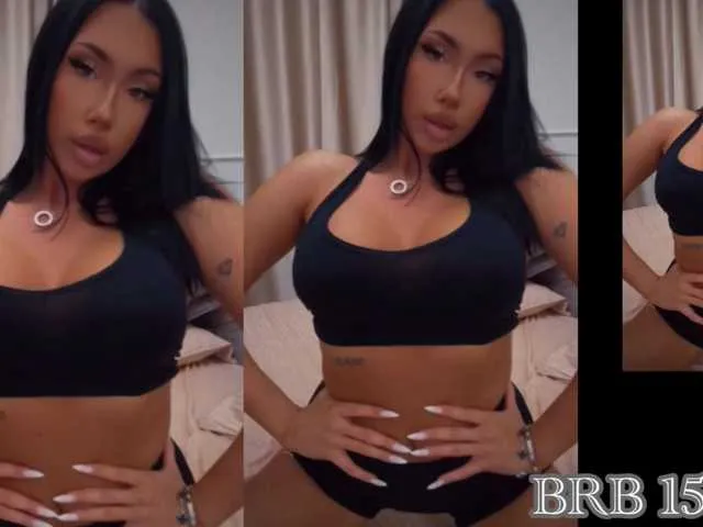 Live with Countryskyxx on FliCam Image 11