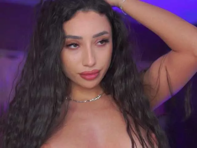 ArabicBarbie – webcam model profile photo Image 17