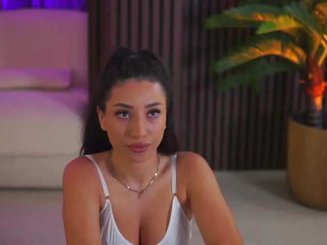 ArabicBarbie – webcam model profile photo Image 5