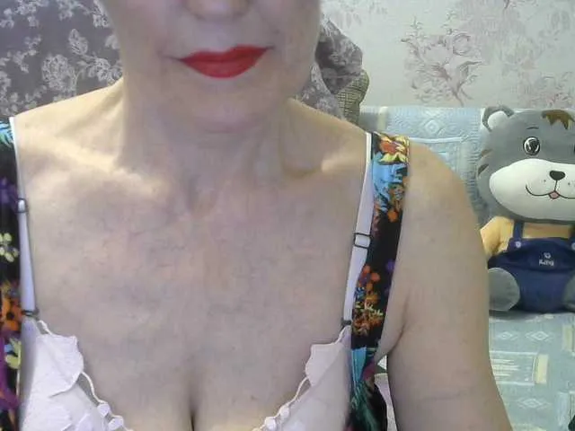 LissyLuxe – webcam model profile photo Image 16