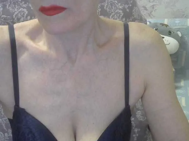 LissyLuxe – webcam model profile photo Image 18