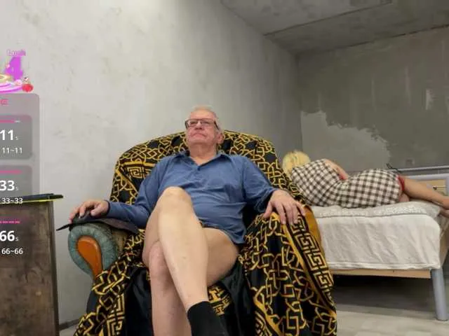 FitnessBunny – webcam model profile photo Image 6