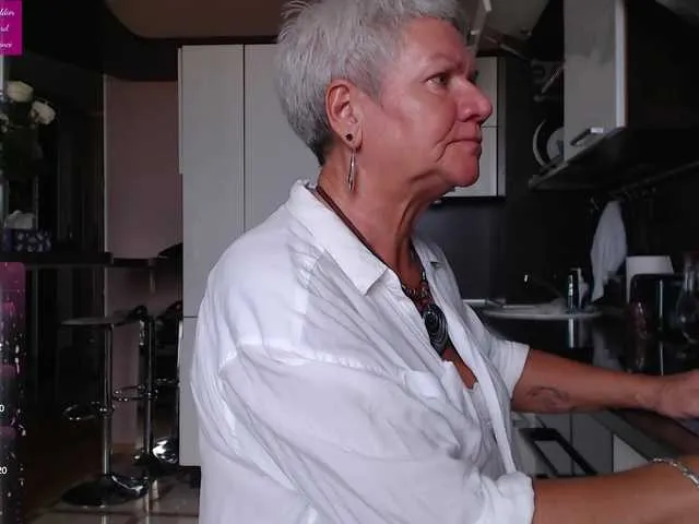 roxana-brooks Image 19