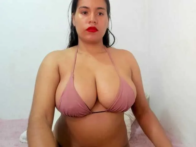 BigBoobsCassidy – webcam model profile photo Image 19