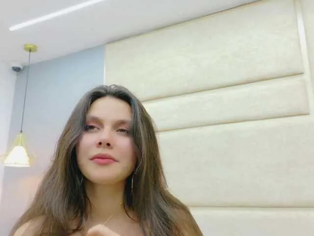 Live with chicachocolate01 on FliCam Image 16