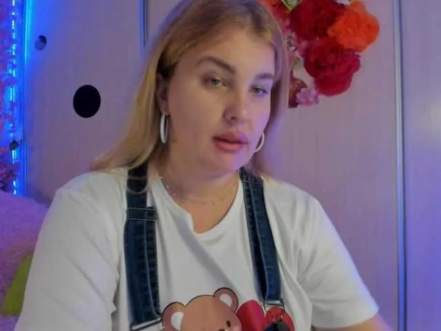 Live with GreciaFox on FliCam Image 6