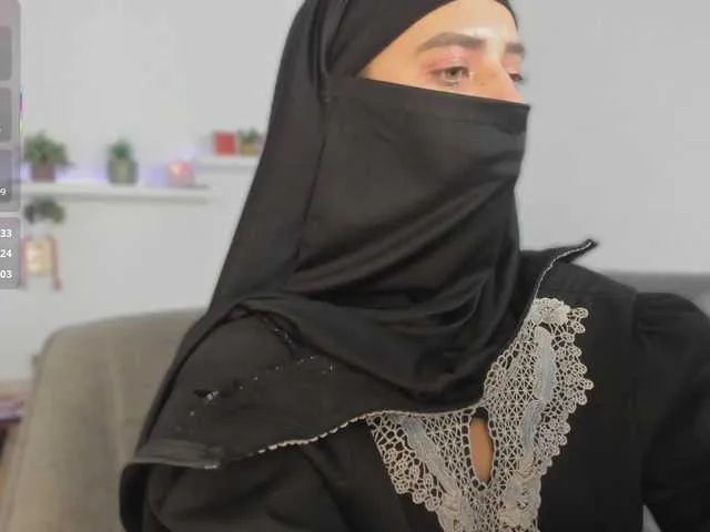 amelialorenz – webcam model profile photo Image 17