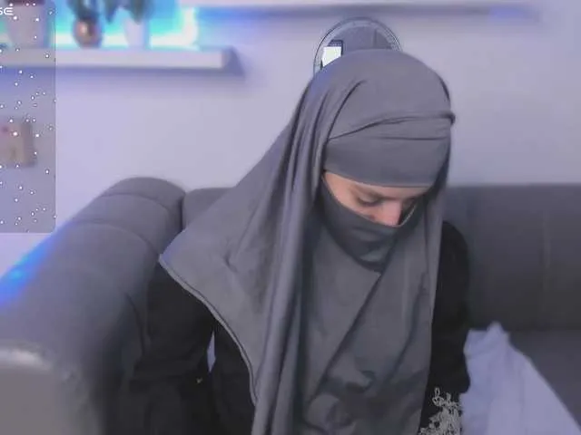 amelialorenz – webcam model profile photo Image 3