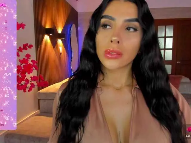 Live with Luna_Storm on FliCam Image 12