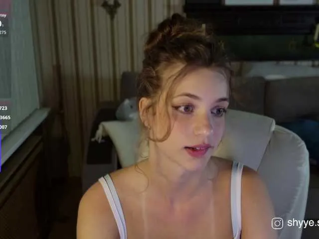 SofiaJoy – webcam model profile photo Image 17