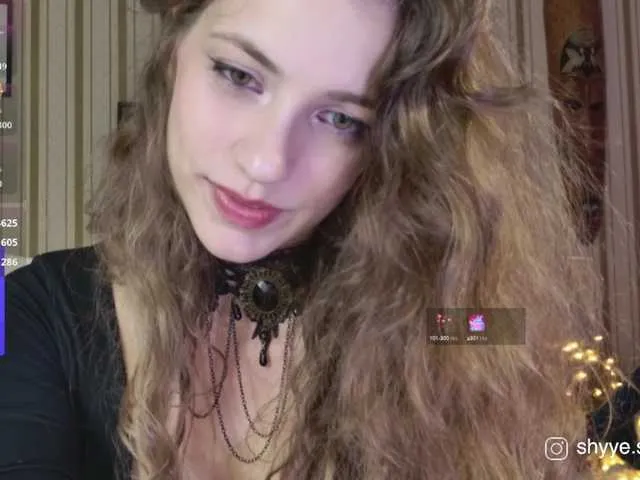 SofiaJoy – webcam model profile photo Image 18