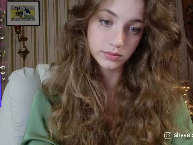 SofiaJoy – webcam model profile photo Image 19