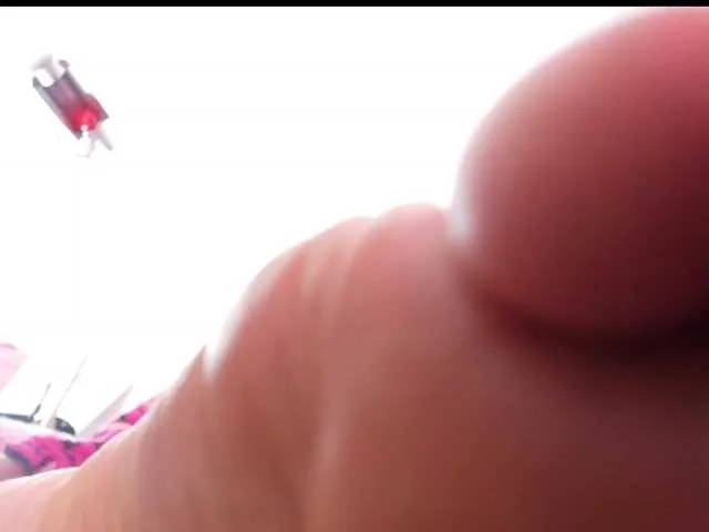 SandiSquirts – webcam model profile photo Image 19