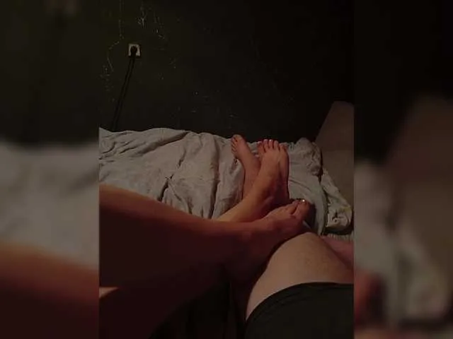 Badcrystal – webcam model profile photo Image 13