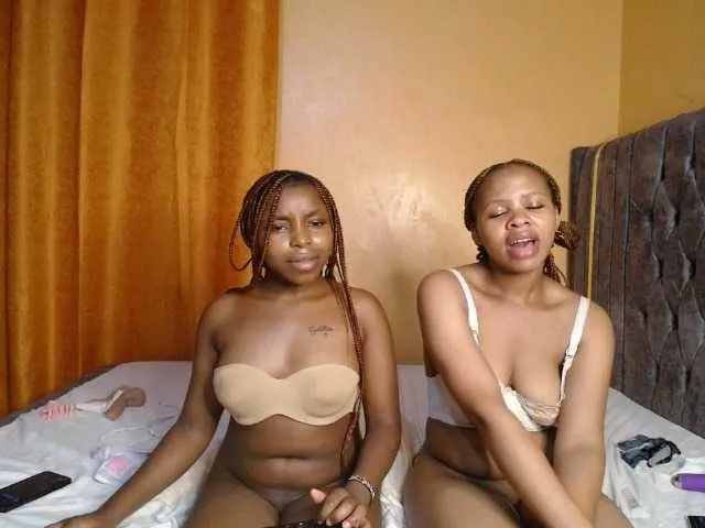 FABYIA – webcam model profile photo Image 2