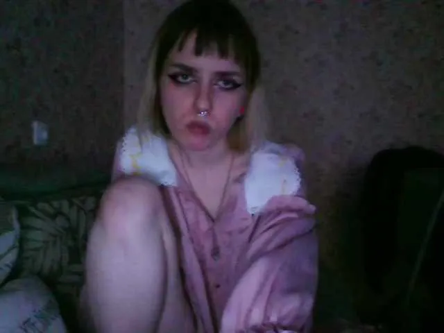 FitnessBunny – webcam model profile photo Image 7