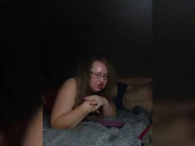 TaniaSaanders – webcam model profile photo Image 5