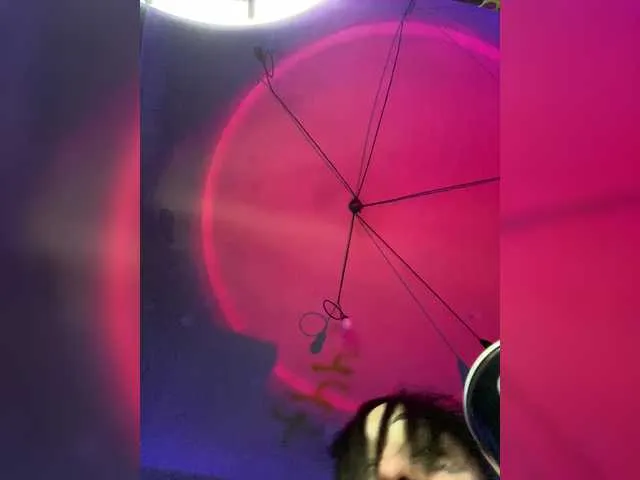 AntonellaRodman – webcam model profile photo Image 5