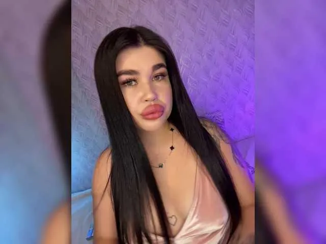 AriaBennet – webcam model profile photo Image 11