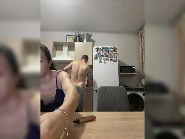 DulceBaker – webcam model profile photo Image 12