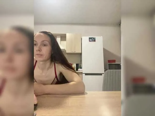 DulceBaker – webcam model profile photo Image 6