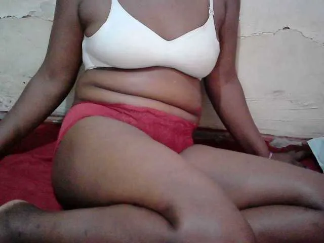 EvaDiamondXX – webcam model profile photo Image 5