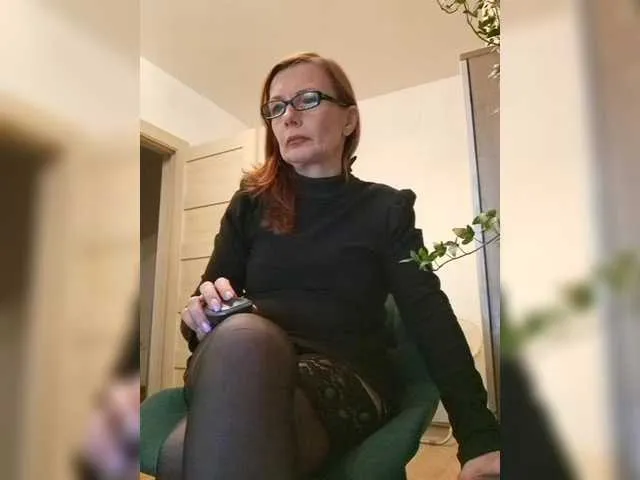 EmmaShaykk – webcam model profile photo Image 19