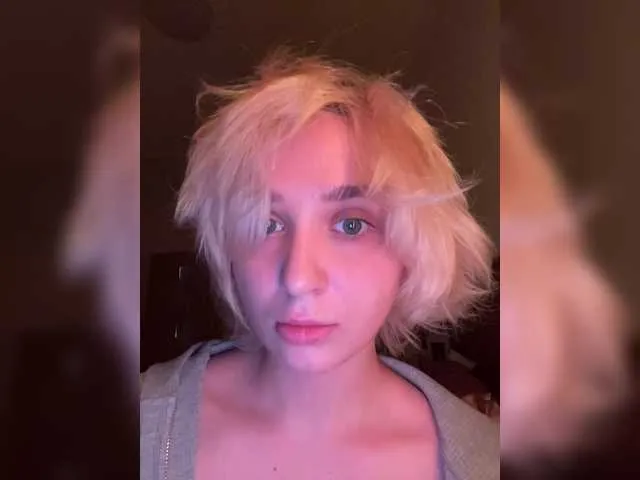 PRINCEPOPPY – webcam model profile photo Image 16