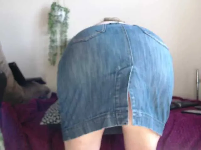 RamonaHill – webcam model profile photo Image 12