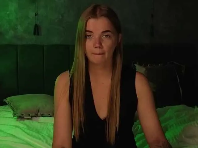 RamonaHill – webcam model profile photo Image 4