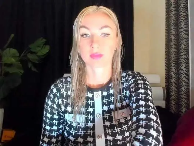 SeductiveMahira – webcam model profile photo Image 12