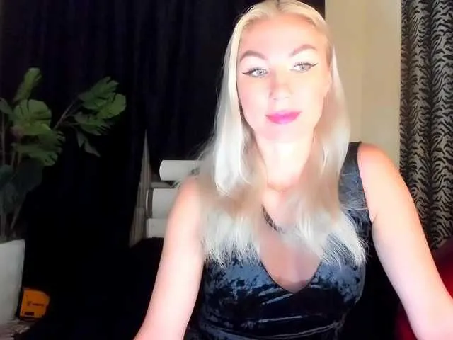 SeductiveMahira – webcam model profile photo Image 13