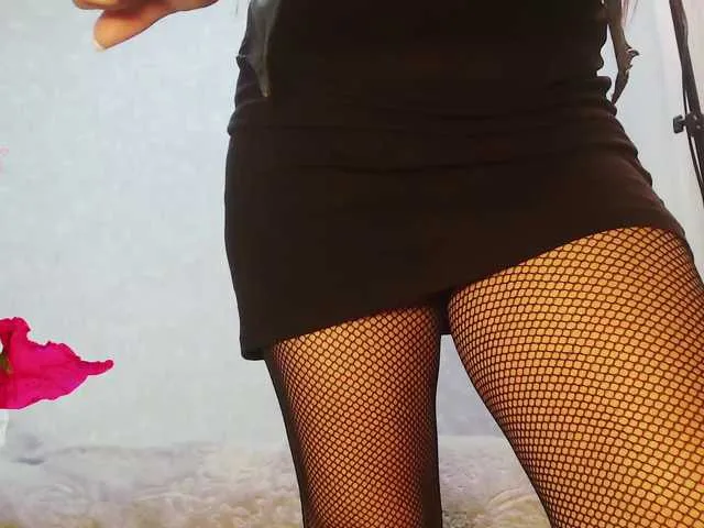 Dancing_wmyselF_ – webcam model profile photo Image 15