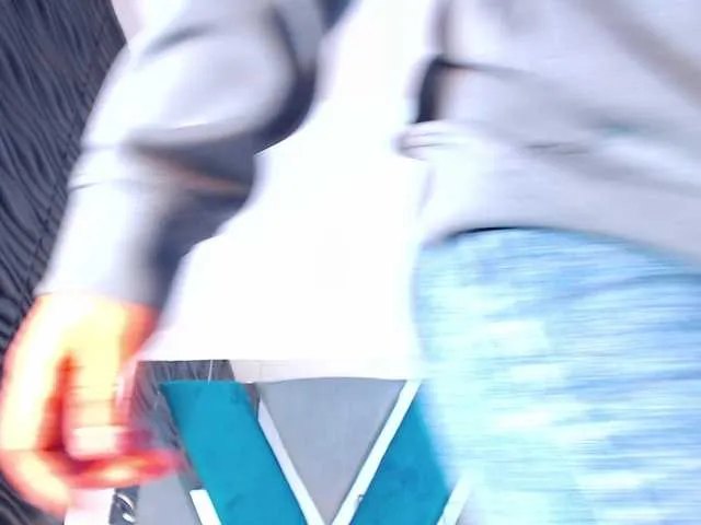 Live with sweet_diazzz on FliCam Image 11