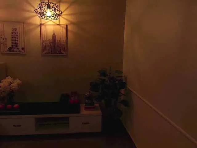 Selenaaaaa- – webcam model profile photo Image 7