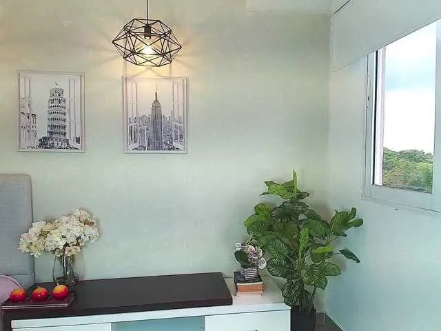 Selenaaaaa- – webcam model profile photo Image 8