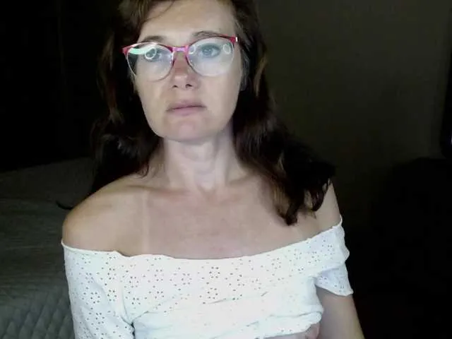 MiraDelynn – webcam model profile photo Image 16