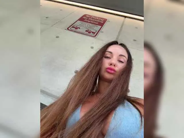 piaduran – webcam model profile photo Image 19