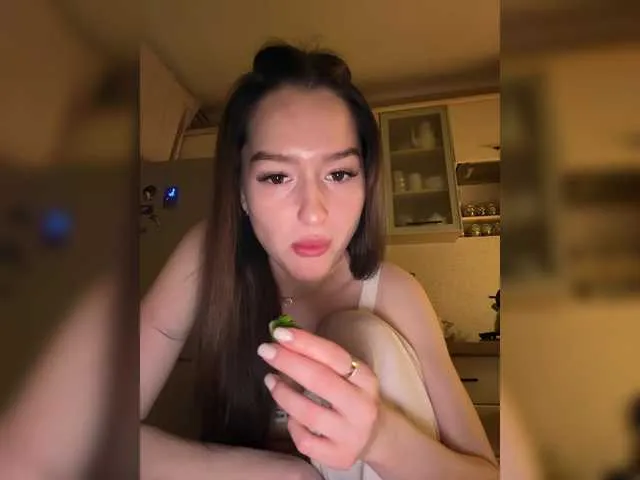 GianaBravo – webcam model profile photo Image 16