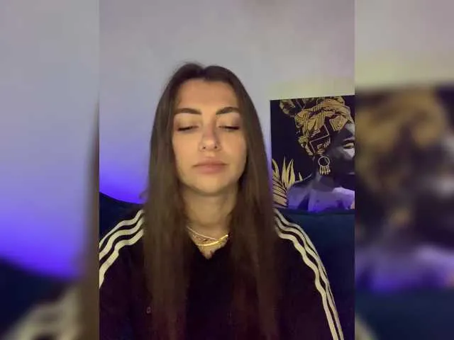 LissyLuxe – webcam model profile photo Image 13