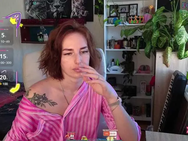 Live with GreciaFox on FliCam Image 3