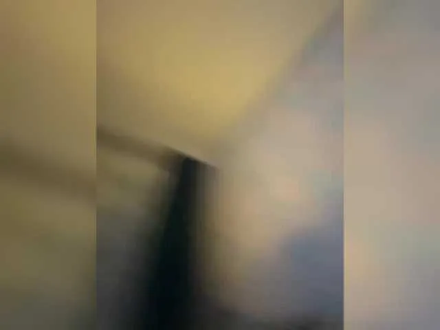 Lovely12streaming – webcam model profile photo Image 9