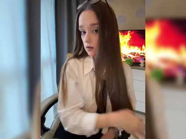 Lililth_Capri77 – webcam model profile photo Image 17