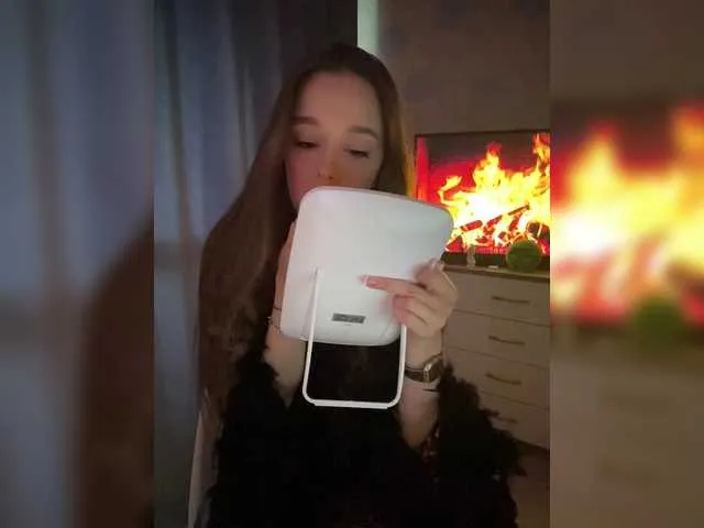 Lililth_Capri77 – webcam model profile photo Image 2